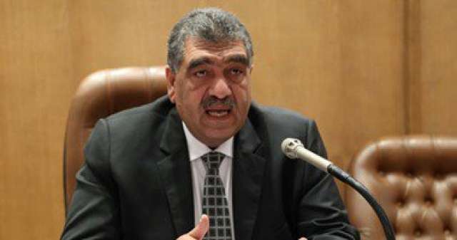 الدكتور أشرف الشرقاوي وزير قطاع الأعمال العام 