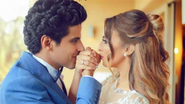 حمدي الميرغني وإسراء عبدالفتاح 