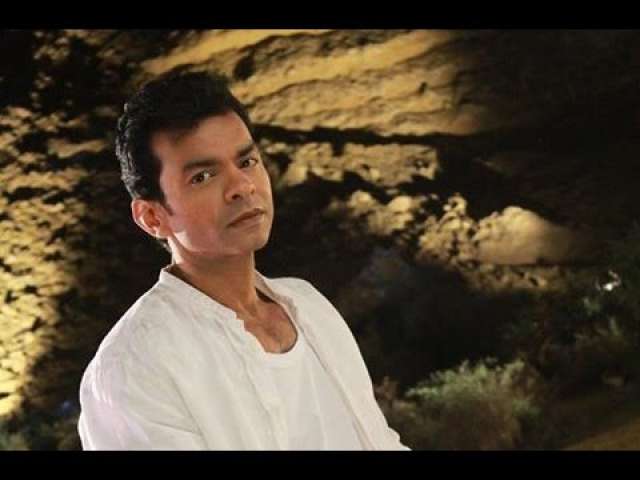  الفنان محمد محيي