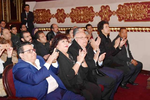 وزير الثقافة تشهد افتتاح المسرح القومي