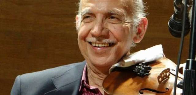 عازف الكمان الراحل سعد محمد حسن