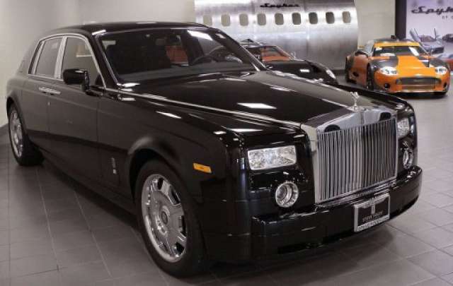  السيارات الفخمة 