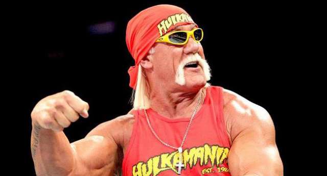  عودة الأسطورة هالك هوجان لحلبة المصارعة من جديد
