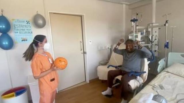 نقل بيليه إلى المستشفى من جديد