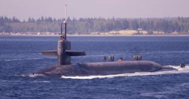 روسيا تعلن إجبار غواصة أمريكية على مغادرة مياهها فى المحيط الهادئ 