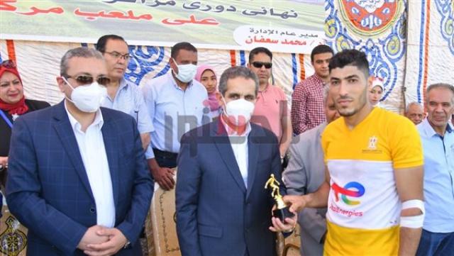 محافظ الغربية