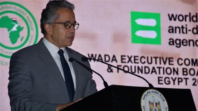 الدكتور خالد العناني وزير السياحة والآثار