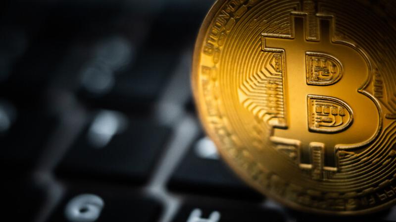 عملة  البيتكوين  تصعد بأكثر من 7% 