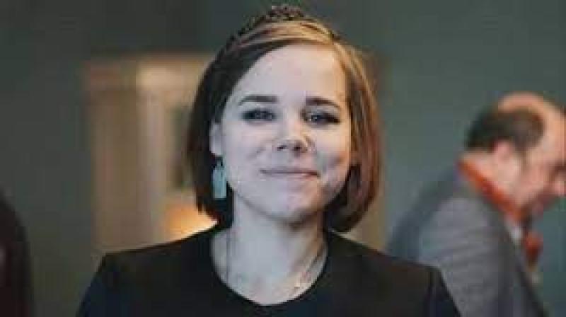   الخبيرة السياسية والصحفية الروسية داريا دوجين