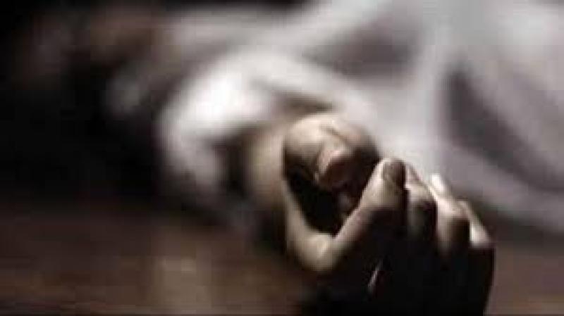  لخلافات أسرية بينهما.. زوج يذبح زوجته ويقطع رقبتها وذراعها في أسيوط 