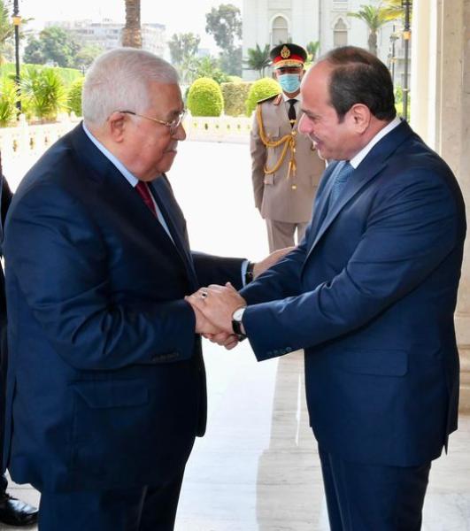 الرئيس السيسي يستقبل محمود عباس أبو مازن بقصر الاتحادية 