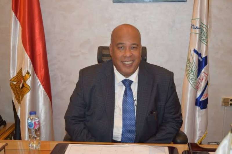 أيمن العشري