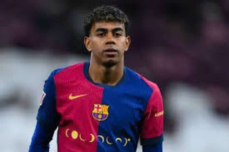 نجم برشلونة الشاب
