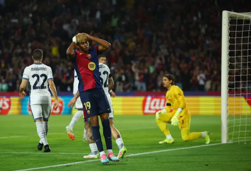 موعد المباراة المُرتقبة بين إنتر ميلان وبرشلونة