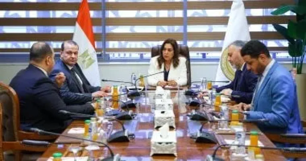 اجتماع عن فتح ٧ مجازر