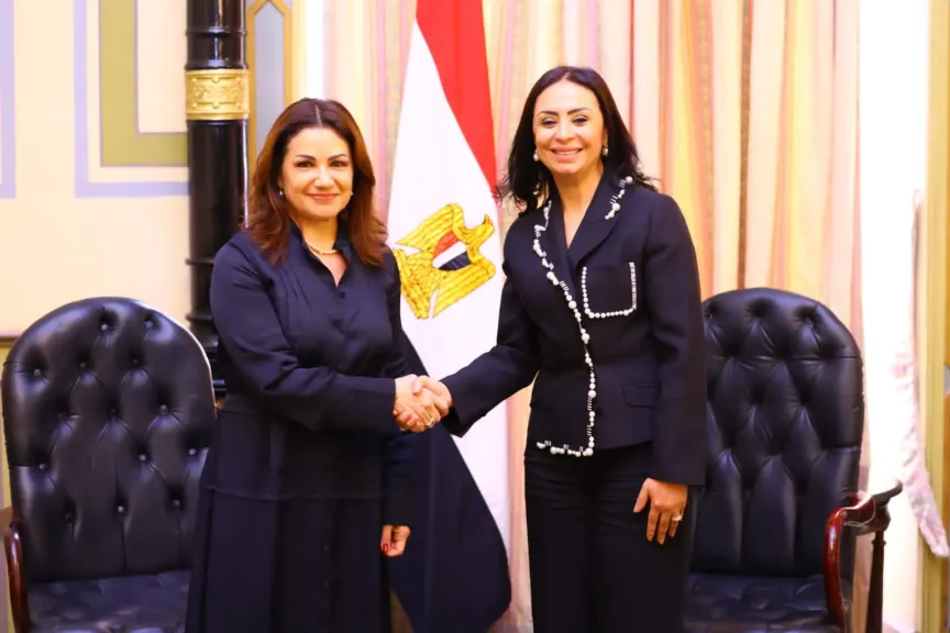 وزيرة التضامن الاجتماعي ووزيرة الشئون الاجتماعية بلبنان