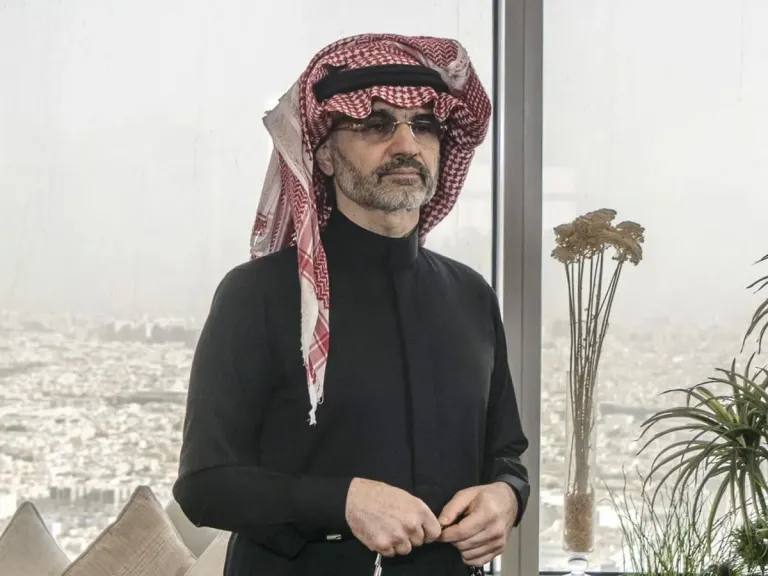 تفسير رؤية الوليد بن طلال في المنام لابن سيرين