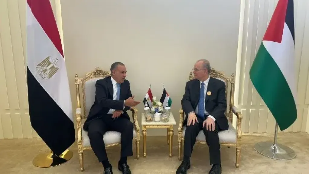 وزير الخارجية المصري ورئيس الوزراء الفلسطيني