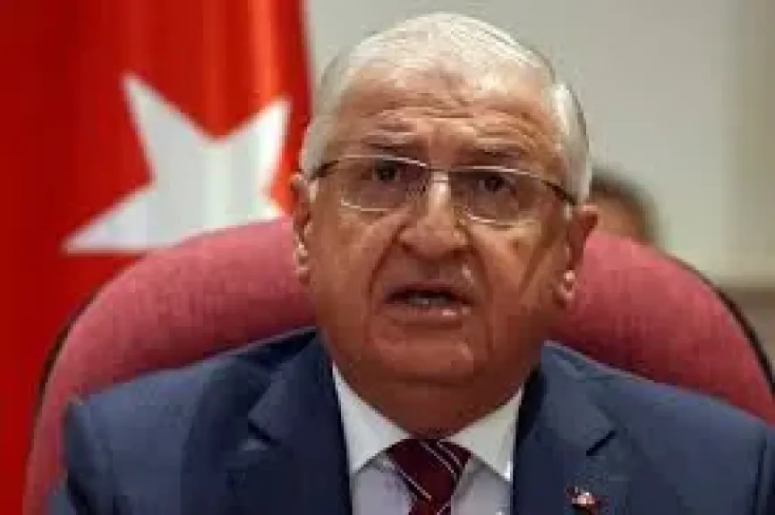 وزير الدفاع التركي