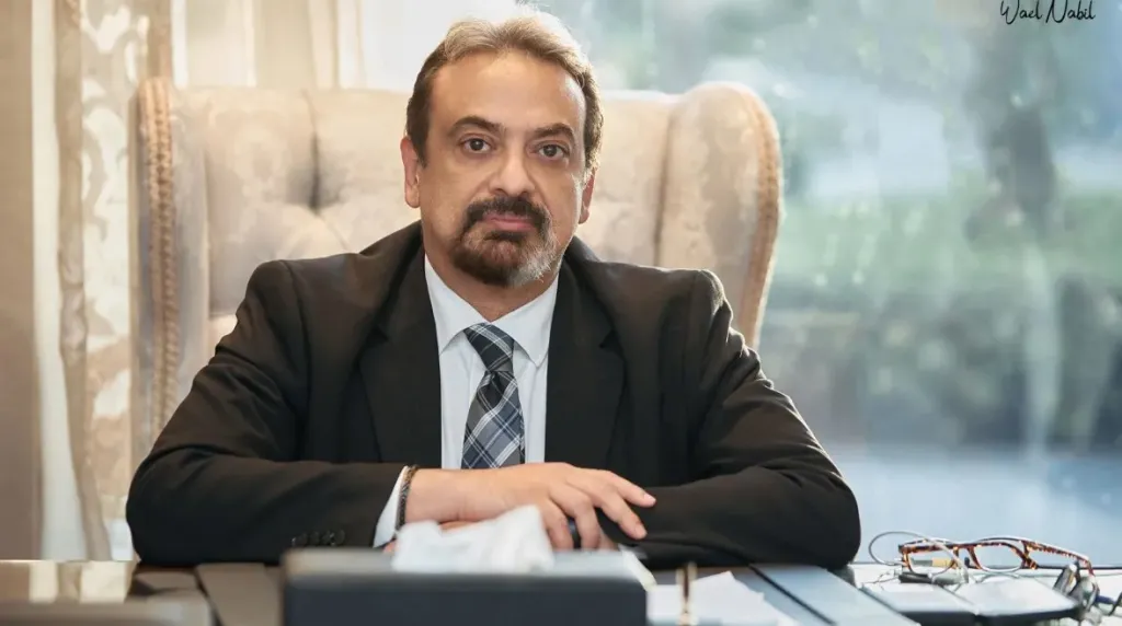 الدكتور حسام عبد الغفار 