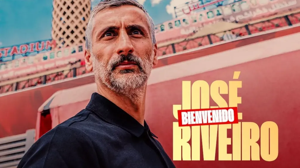 المدرب الإسباني خوسيه ريبيرو، المدير الفني الجديد للنادي الأهلي