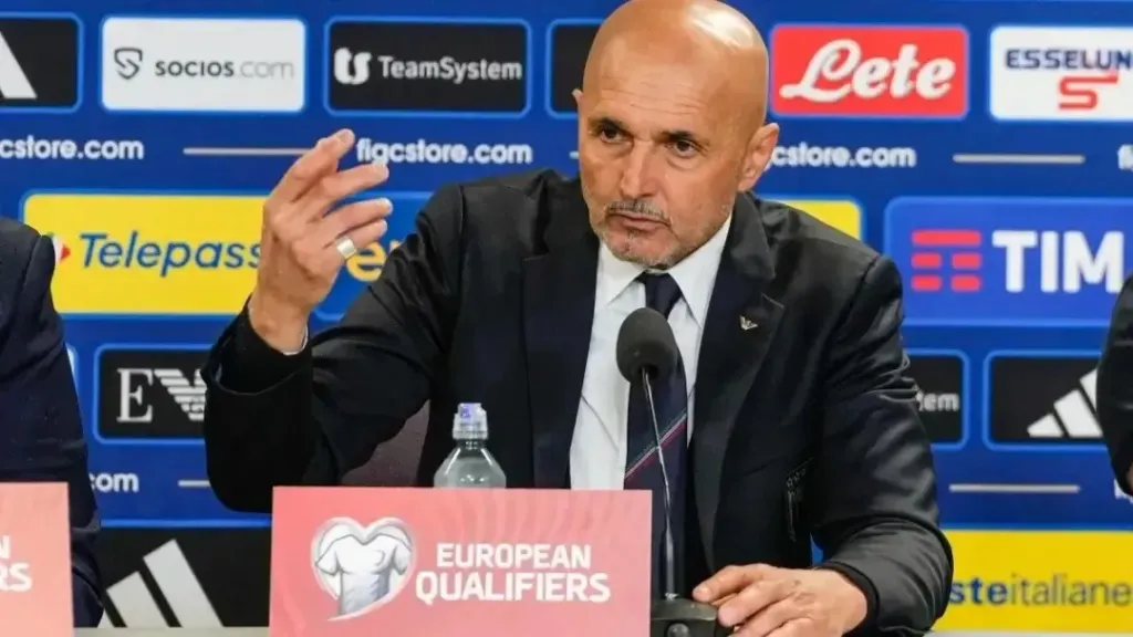 المدرب لوتشيانو سباليتي