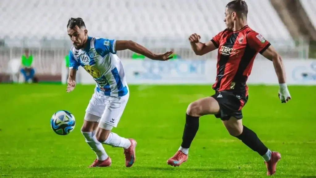 مباراة اتحاد العاصمة واتحاد خنشلة