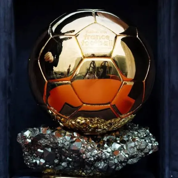 الكرة الذهبية