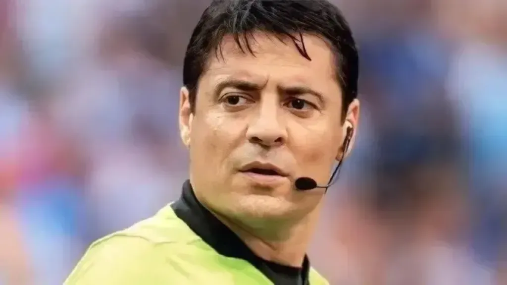 حكم مباراة الأهلي وإنتر ميامي