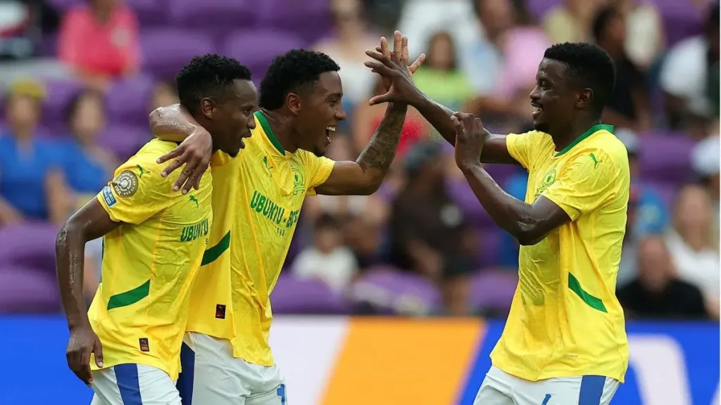 مباراة صن داونز ضد دورتموند