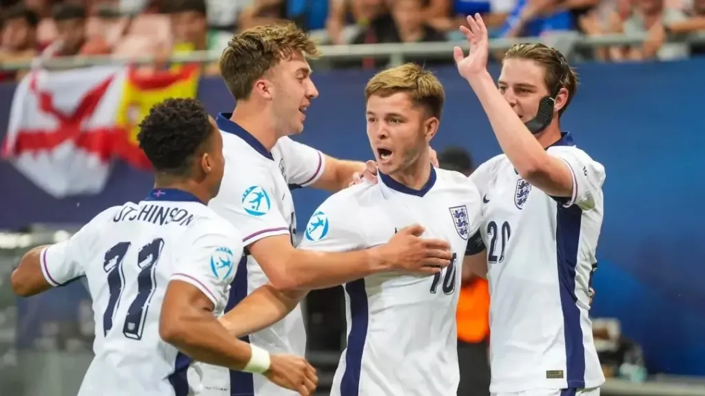 مباراة إنجلترا ضد هولندا