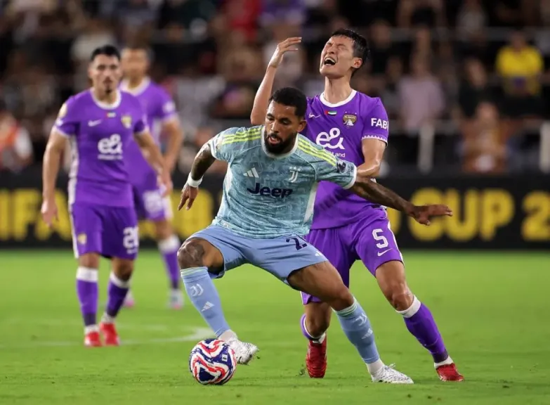 مباراة العين الإماراتي والوداد