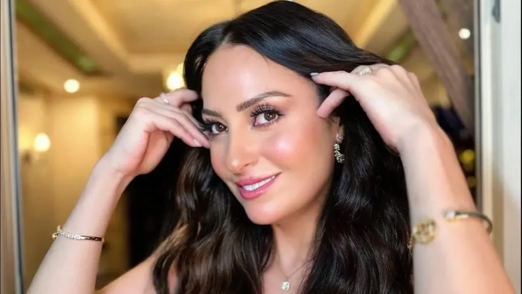 الفنانة نرمين الفقي