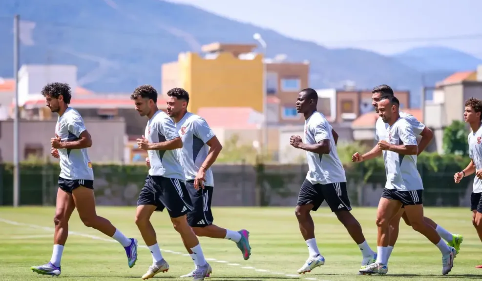 استعدادات الأهلي