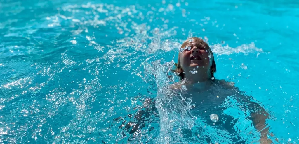 وفاة طفل بالمسبح