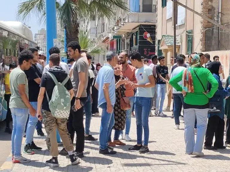 طلاب الثانوية العامة