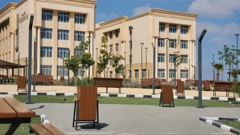 جامعة شرق بورسعيد 